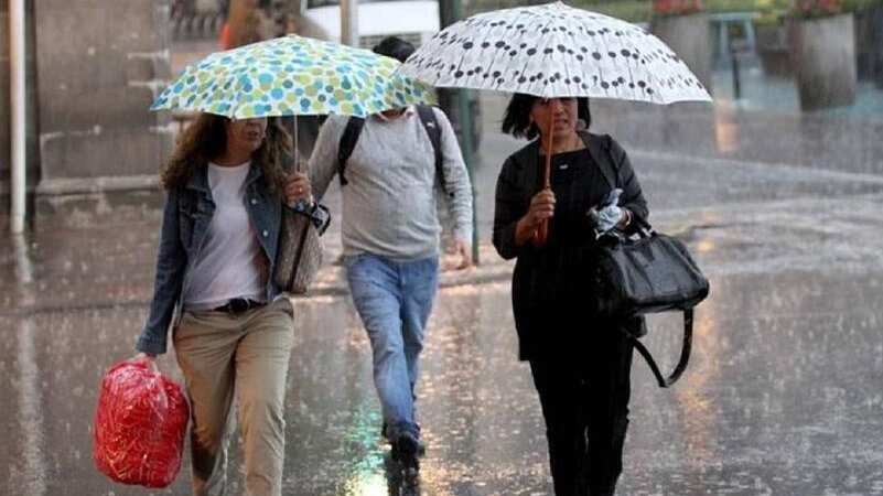 Cinco son los bonos estatales a los que se puede postular en Chile durante esta temporada invernal.