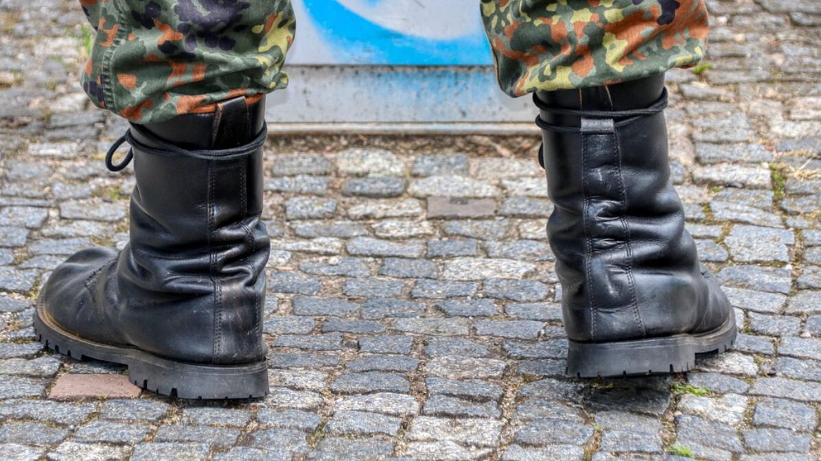 Militar