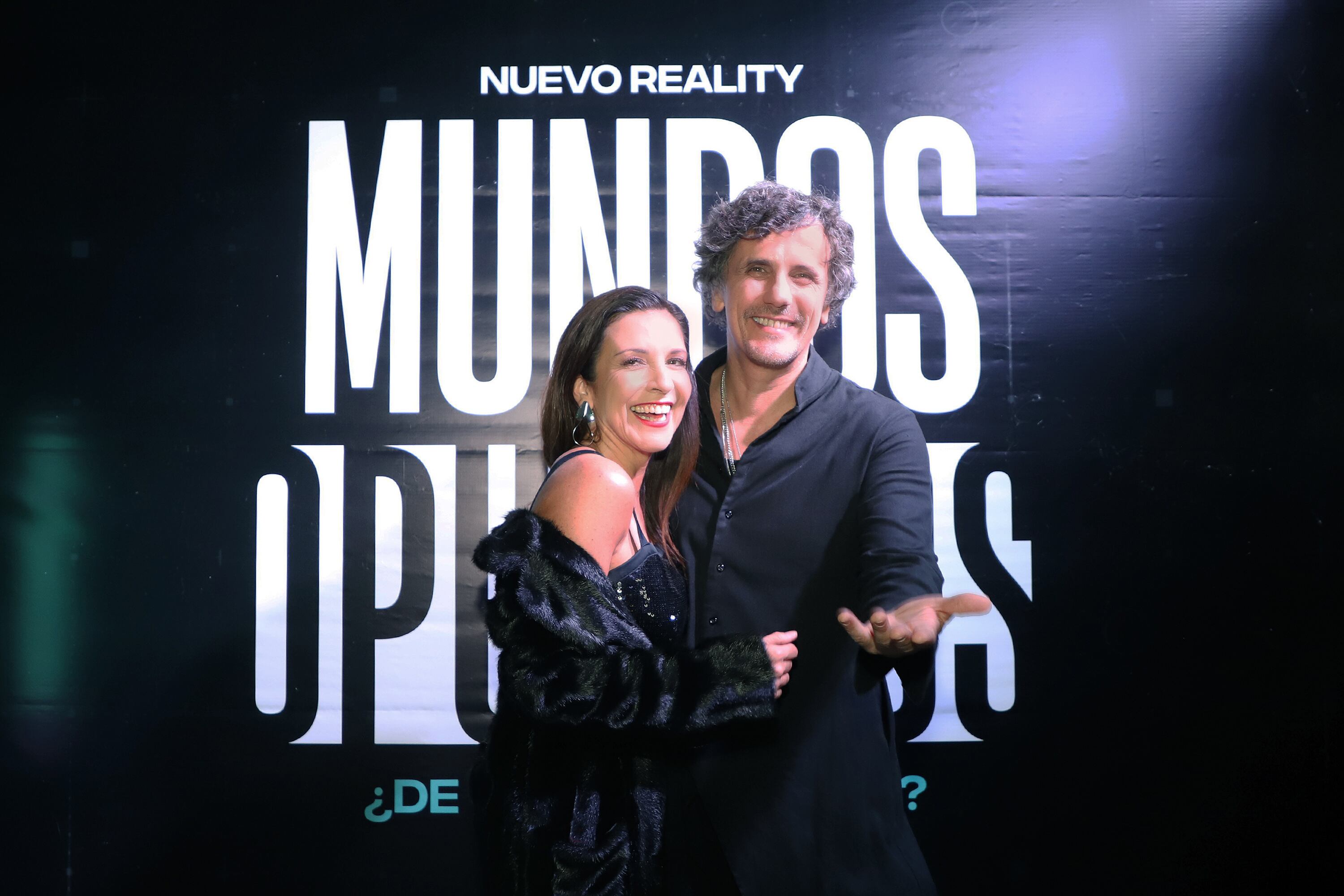 “Me gustaría mezclar ambas facetas”: La actriz Celine Reymond está ...