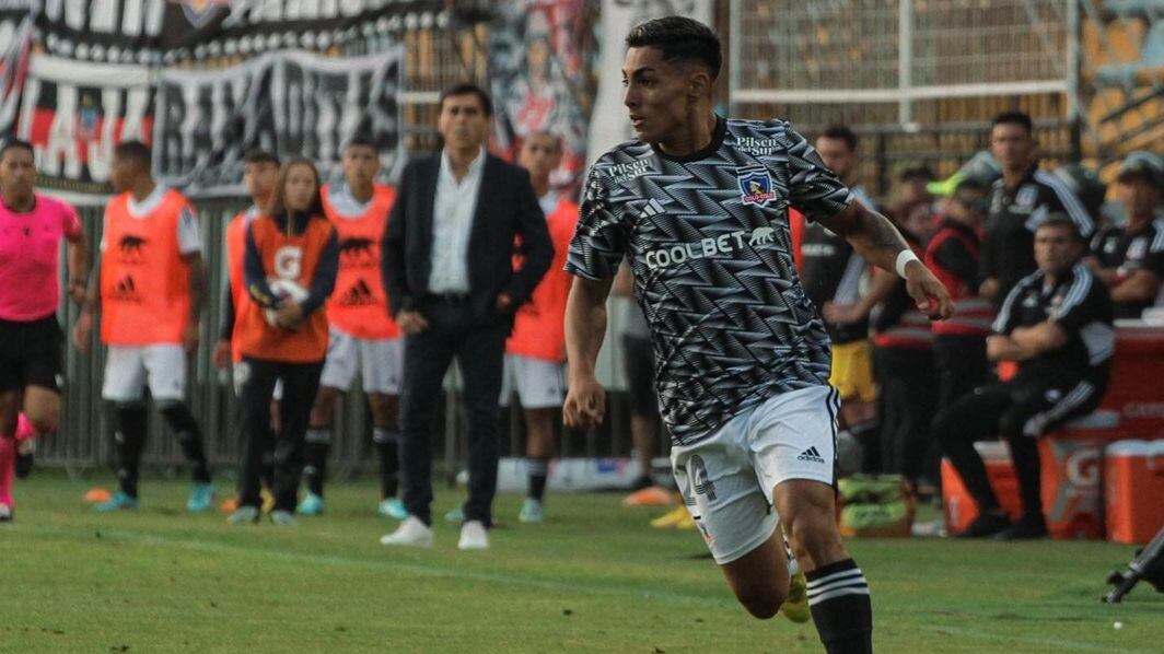 El jugador de Colo Colo apareció este viernes con un mensaje en sus redes sociales.