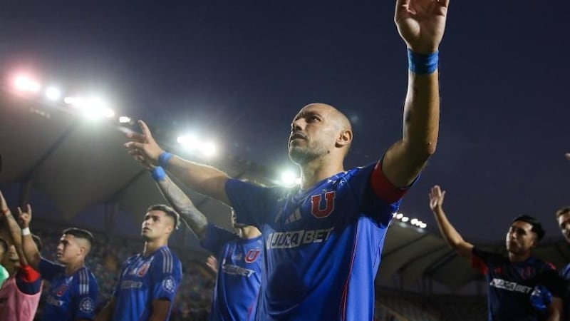 Copa Chile: la U se impone a Santiago Morning y Universidad Católica empata ante La Calera