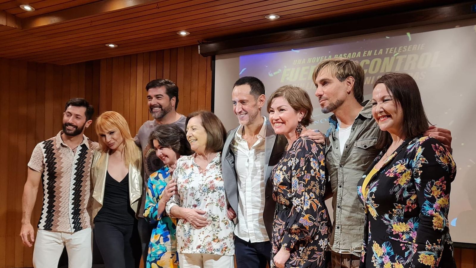 Elenco "Fuera de control" 23 años después