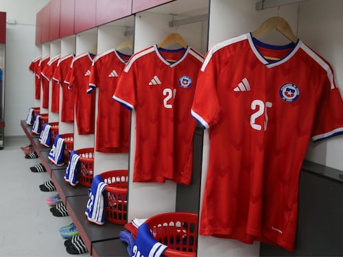 Adiós Adidas: La Roja confirma millonario acuerdo con marca ecuatoriana para el Mundial 2030