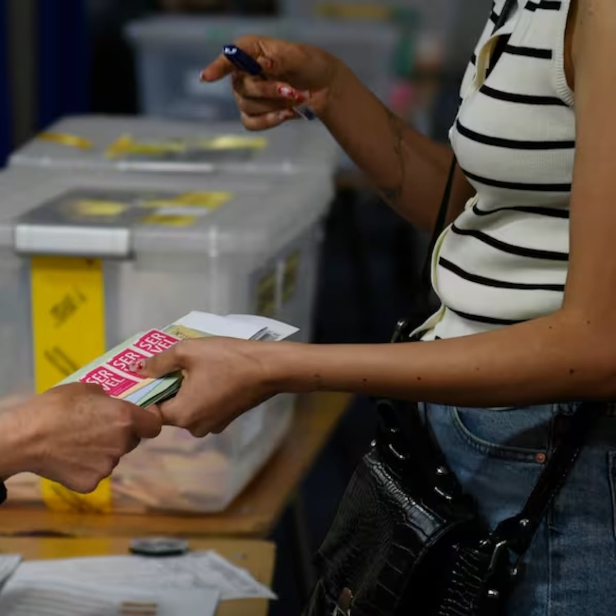 Proyecto de ley propone día de descanso para vocales de mesa Proyecto de ley propone día de descanso para vocales de mesa