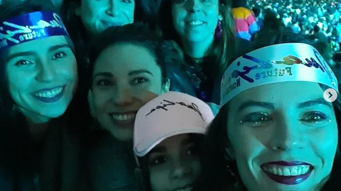 Camila Vallejo en Dua Lipa - Fuente: Instagram