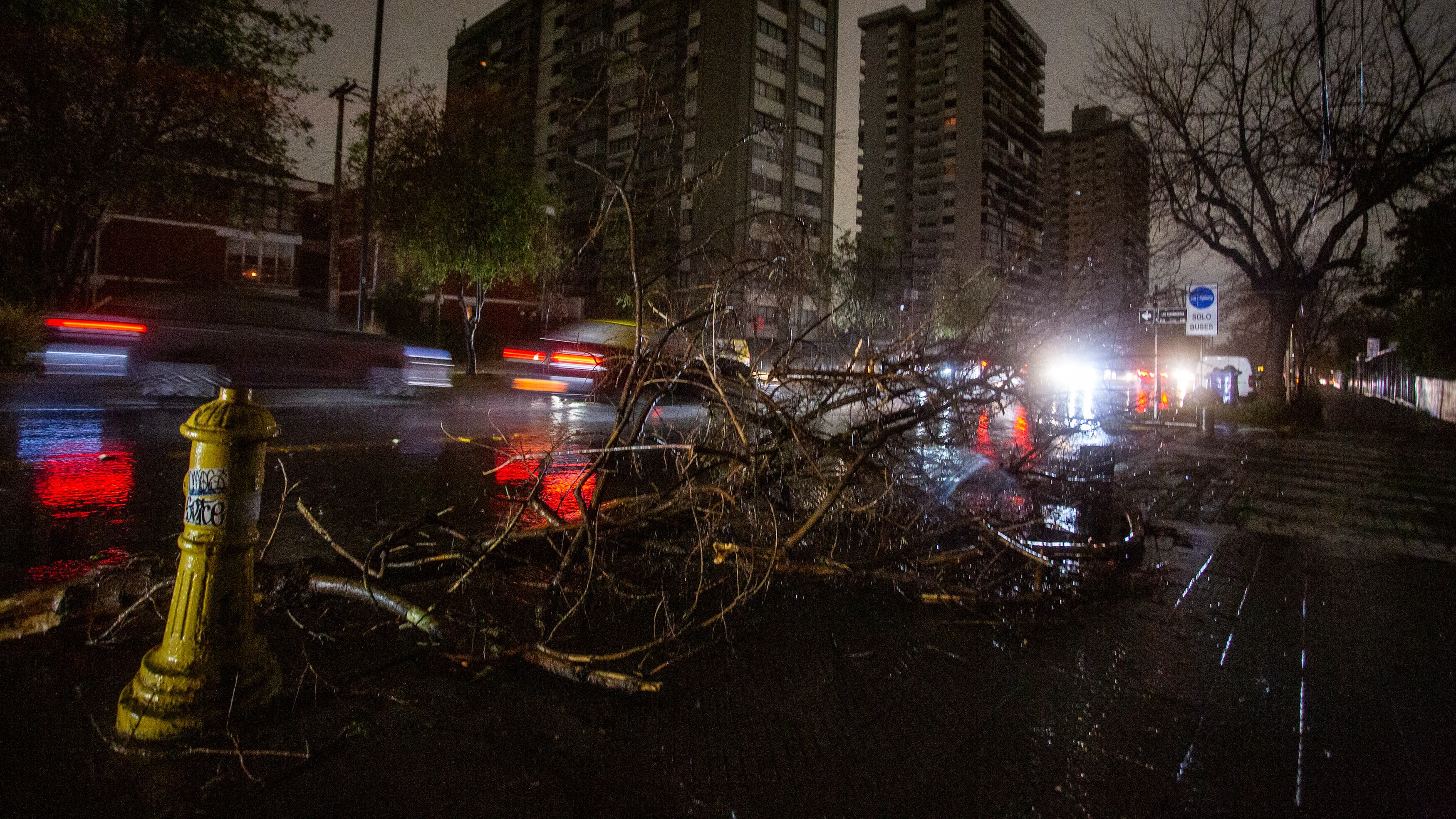 Sernac logra acuerdo con Enel por cortes de luz en 2024
