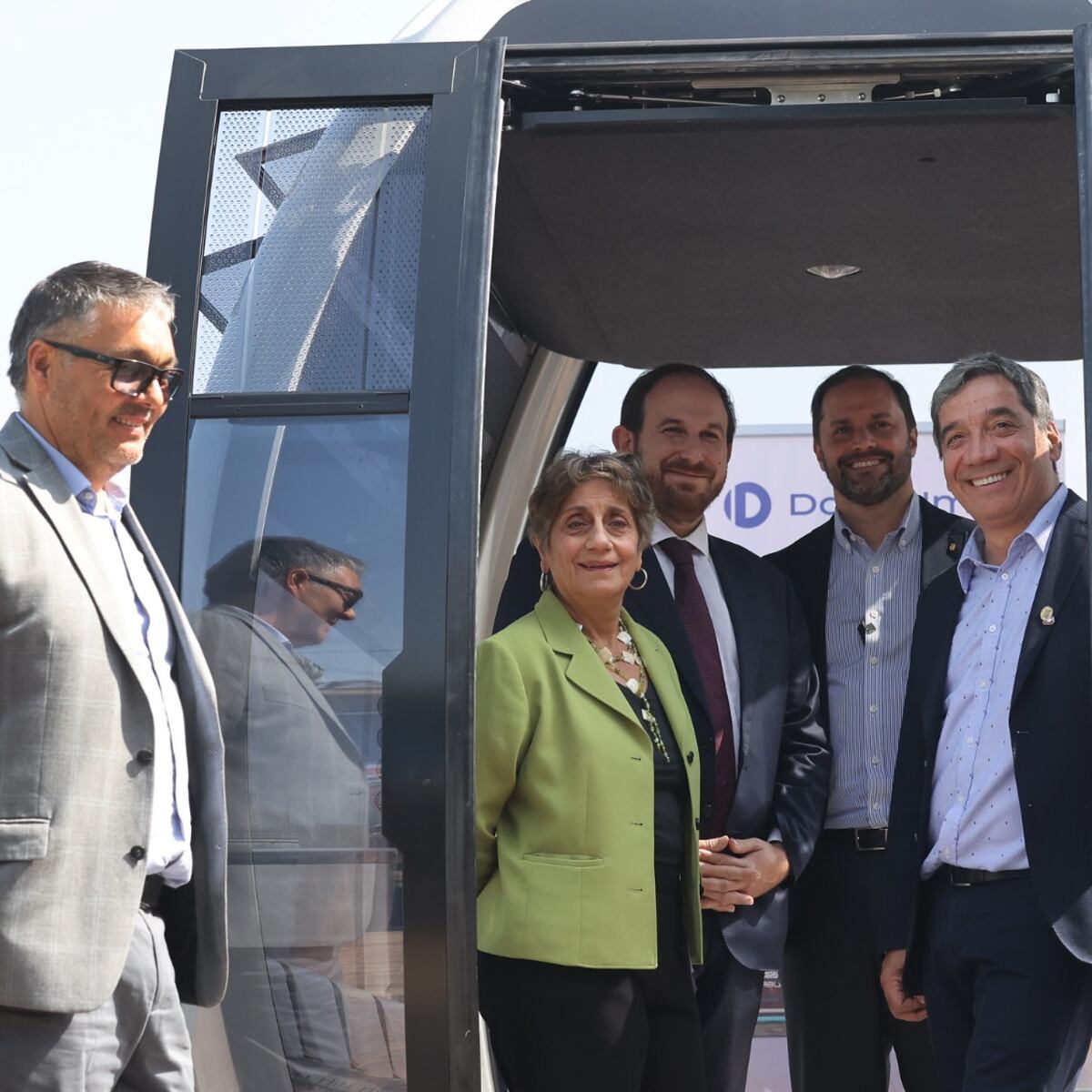 Inauguran la primera cabina del Teleférico Bicentenario Inauguran la primera cabina del Teleférico Bicentenario