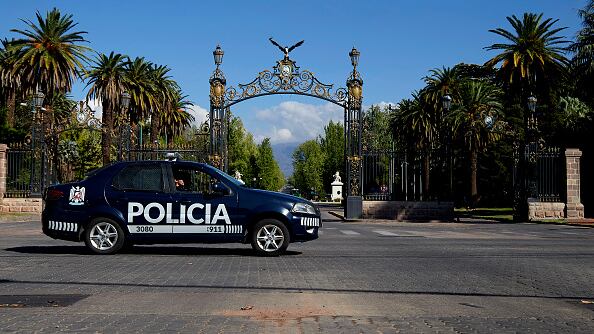 Carro policial argentino