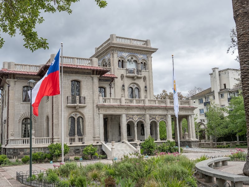 Providencia celebra su primer Día del Patrimonio Urbano con visitas guiadas al Palacio Falabella