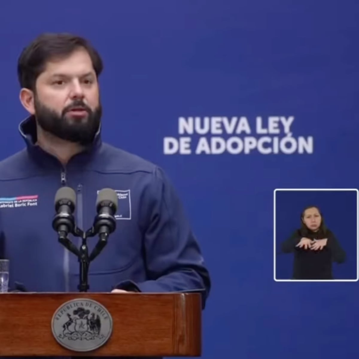 Presidente Boric explica por qué no cedió a presiones para bajar alerta de tsunami Presidente Boric explica por qué no cedió a presiones para bajar alerta de tsunami