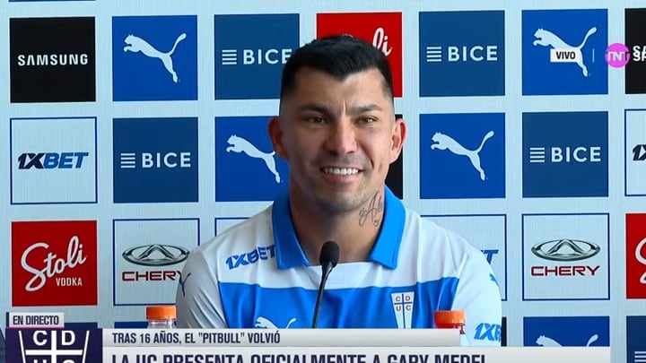 El jugador nacional aseveró este jueves que llega a la UC para apoyar a sus nuevos compañeros y a respetar la elección de Fernando Zampedri como capitán del equipo.