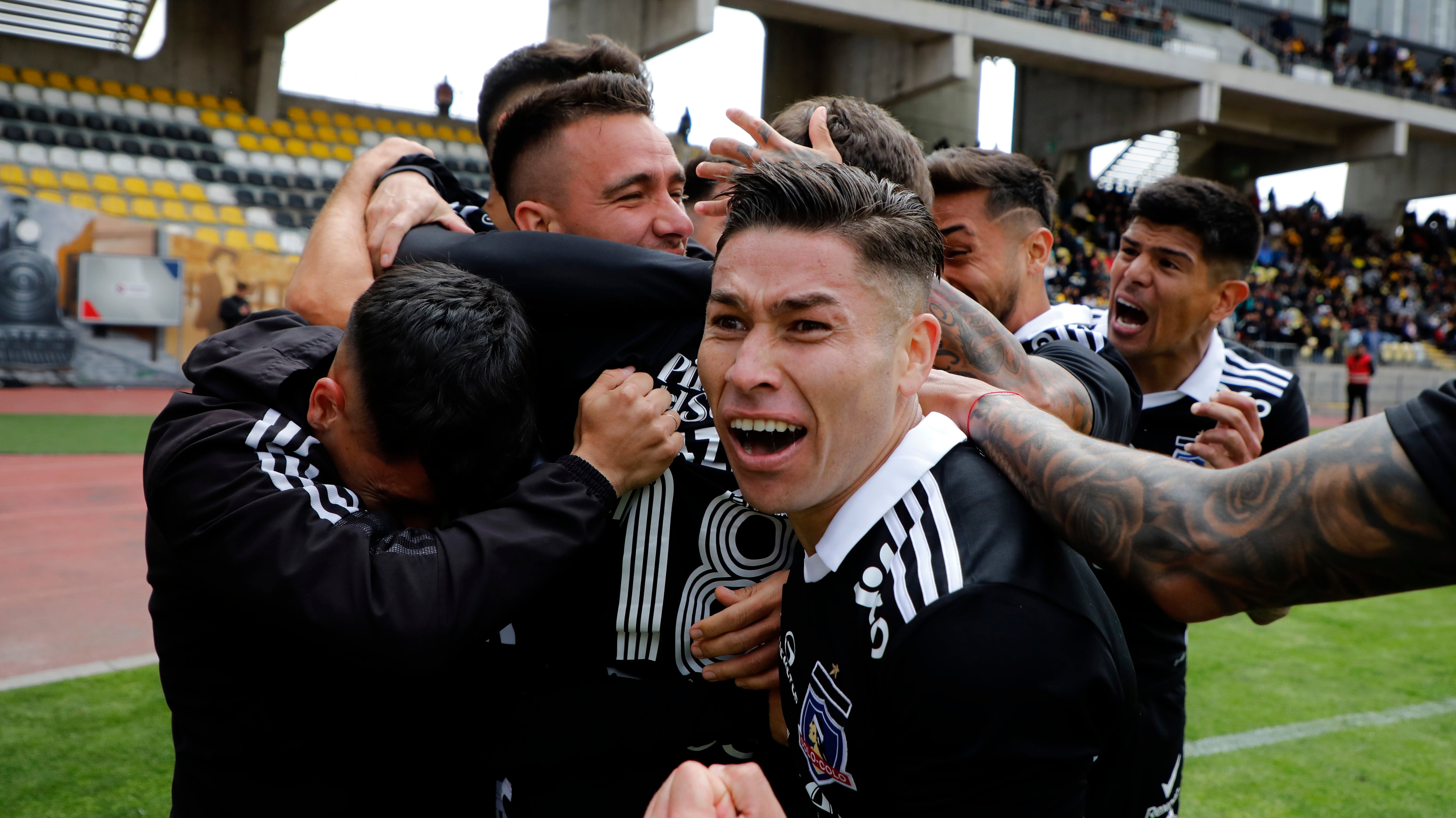 Colo Colo fue campeón del torneo nacional luego de vencer 2-0 a Coquimbo.