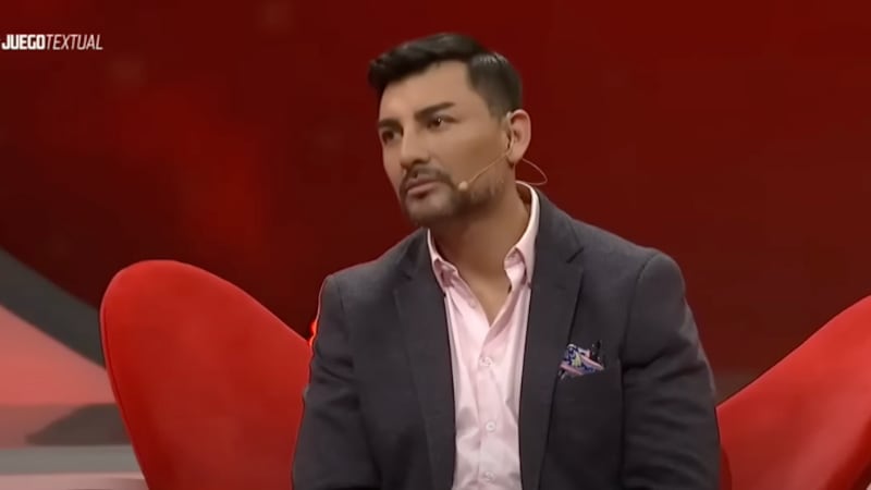 “Con lágrimas de dolor”: Andrés Caniulef preocupó tras publicar historias mientras estaba hospitalizado