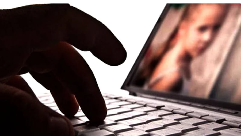 Desarticulan red internacional de almacenamiento y consumo de pornografía infantil con origen en Chile