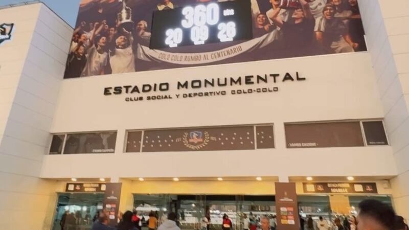 Insólito: Árbitros sufren robo durante partido entre Colo Colo y Audax Italiano en el estadio Monumental