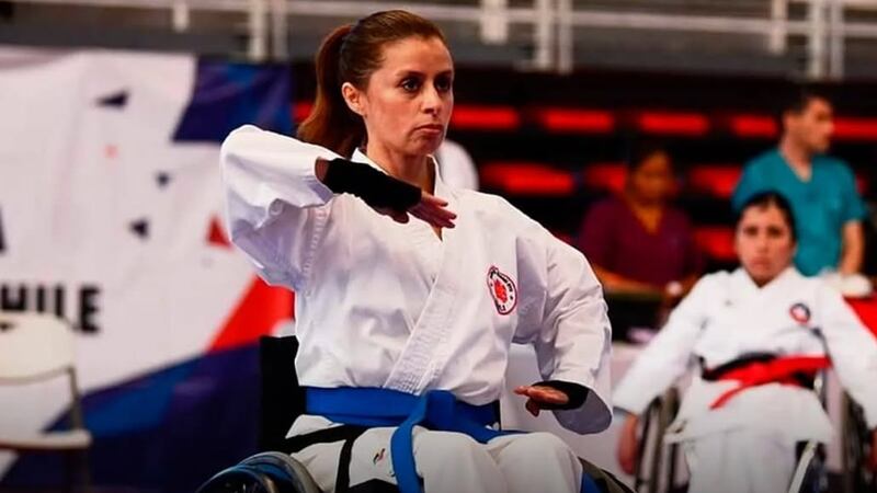 “Si uno no lucha por su sueño”: Paula Ulloa revela la efusiva reacción que tuvo al conocer que se convirtió en la mejor parakarateca del mundo