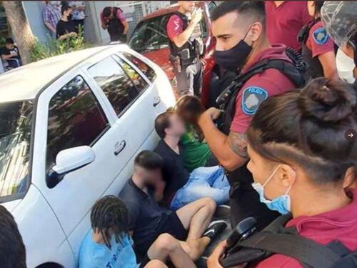 Exnovia de acusado de violación grupal en Argentina: “Exsuegra vos no me creías, la respuesta llegó sola”