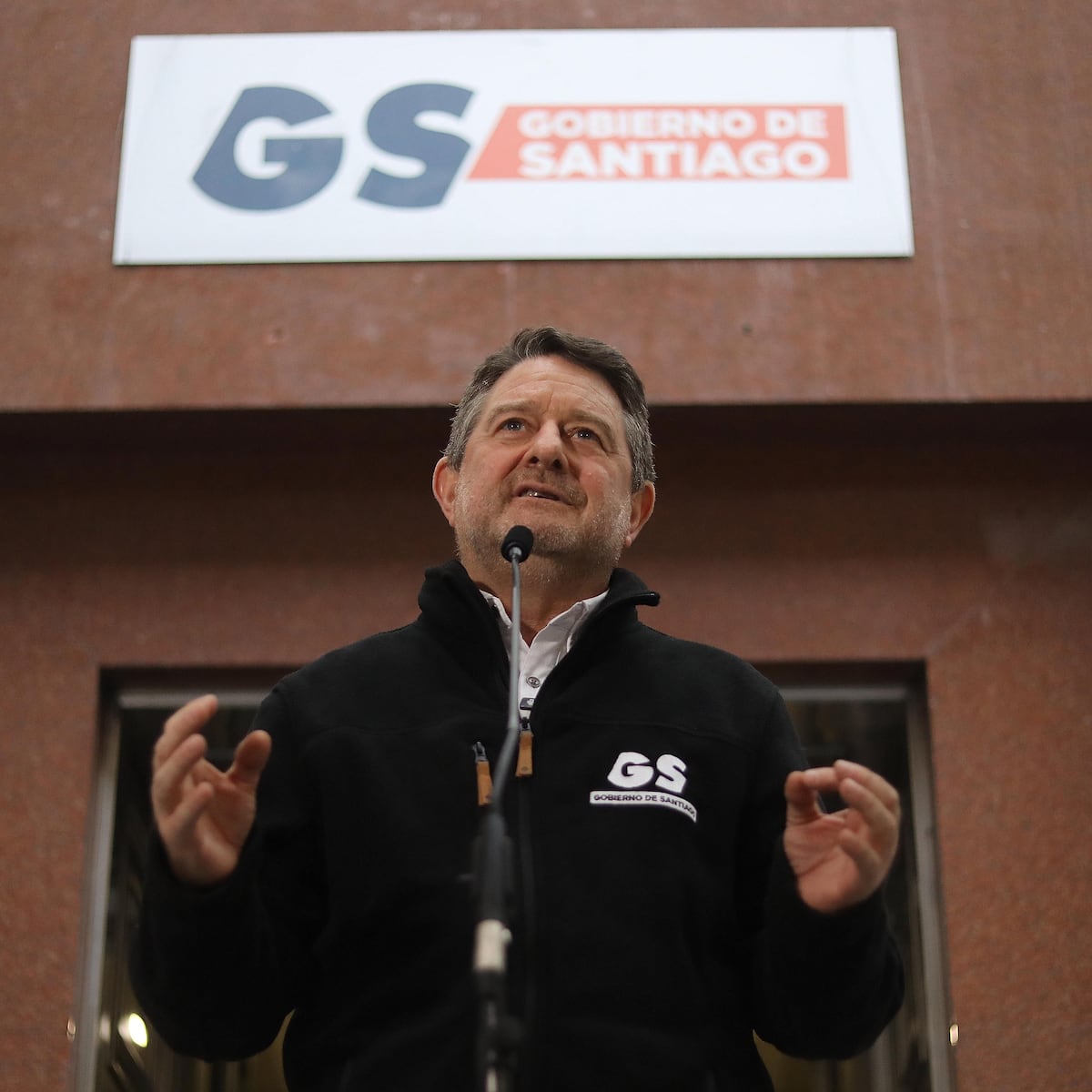 Claudio Orrego denuncia aprovechamiento político de la derecha Claudio Orrego denuncia aprovechamiento político de la derecha