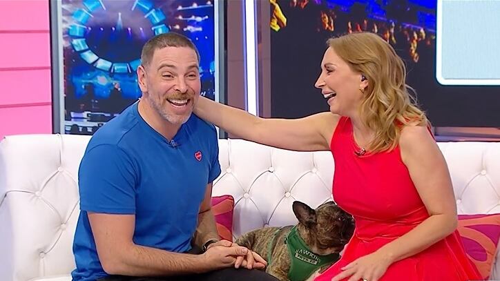 José Antonio Neme contó esta mañana en "Mucho Gusto" una particular anécdota que tuvo durante la presentación de Thalia en el Festival de Viña de 1994.