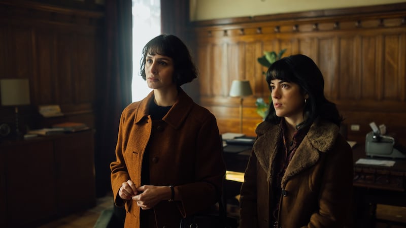 Fernanda Urrejola y Rochi Hernández en La Casa de los Espíritus (The House of Spirits) | Gentileza: Prime Video