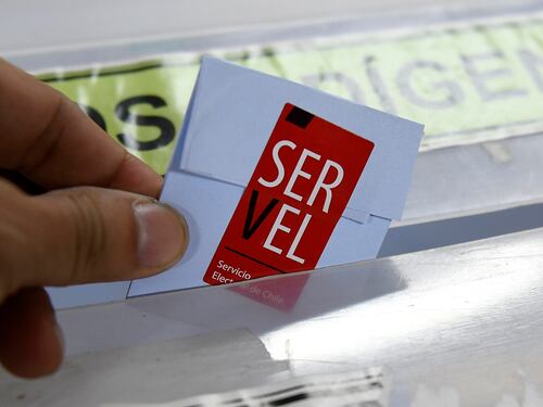 Presidenta del Servel descarta el voto electrónico