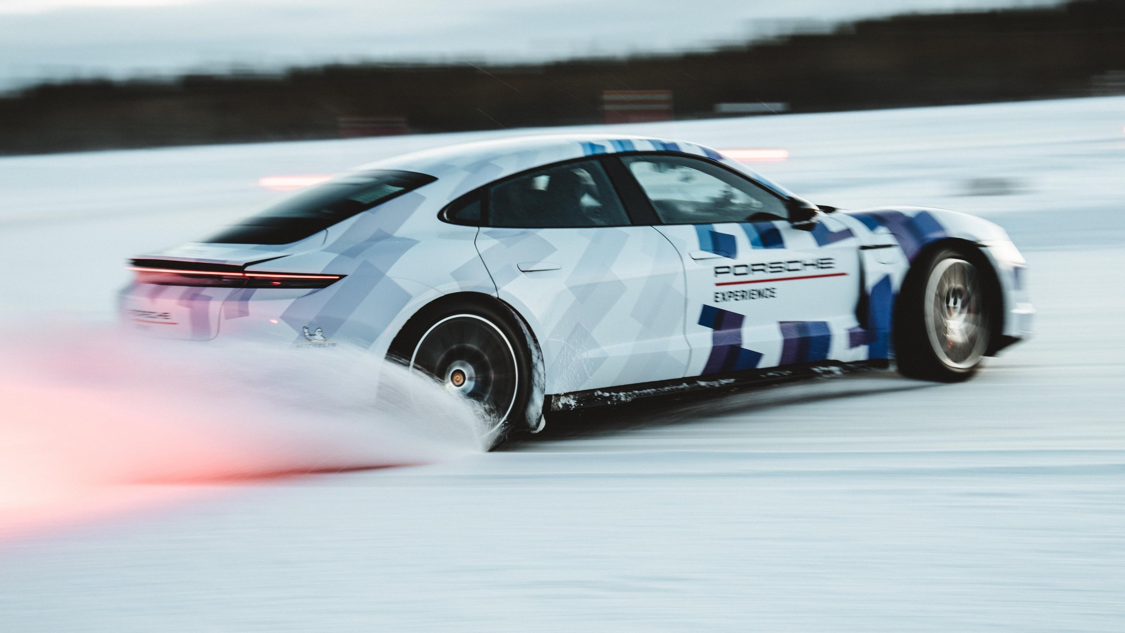 Porsche Taycan GTS establece nuevo récord Guinness