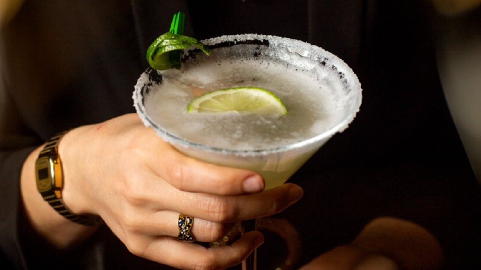 Es buena idea si preparan también estos cocteles juntos entre amigos