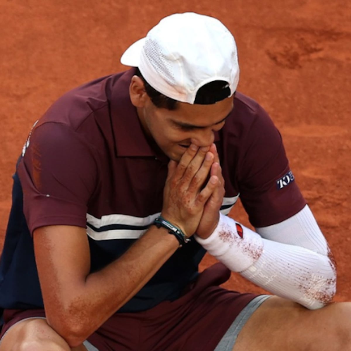 Alejandro Tabilo avanza a octavos de final en Roland Garros Alejandro Tabilo avanza a octavos de final en Roland Garros