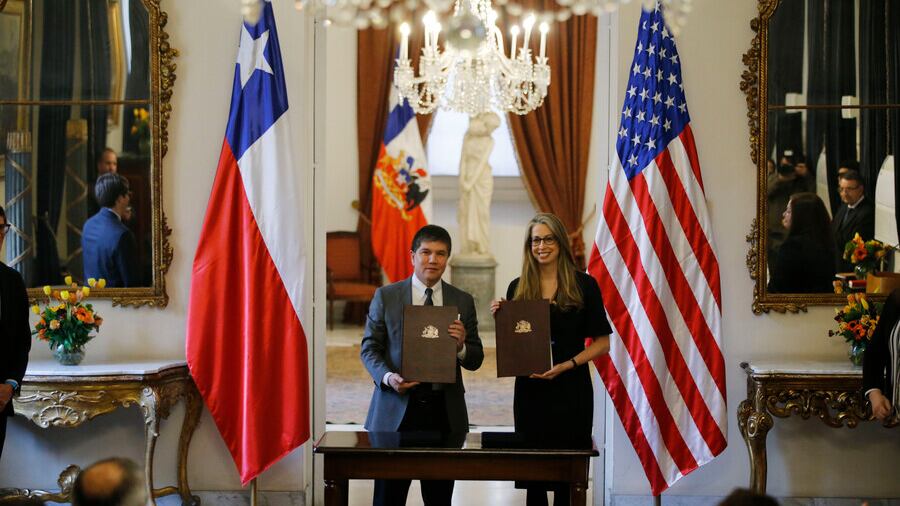 Embajadora de Estados Unidos en el país, Bernadette Meehan
