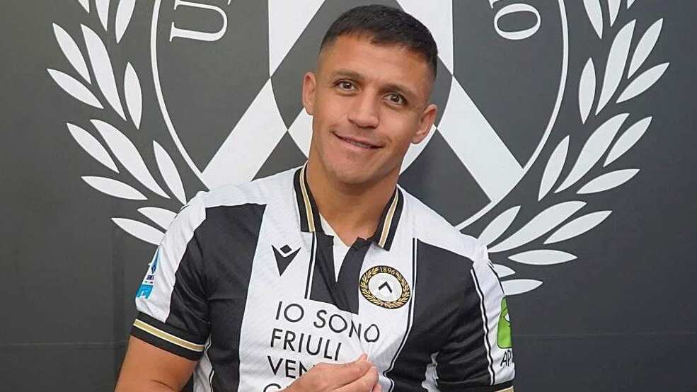 El delantero chileno regresó a las prácticas en Udinese.