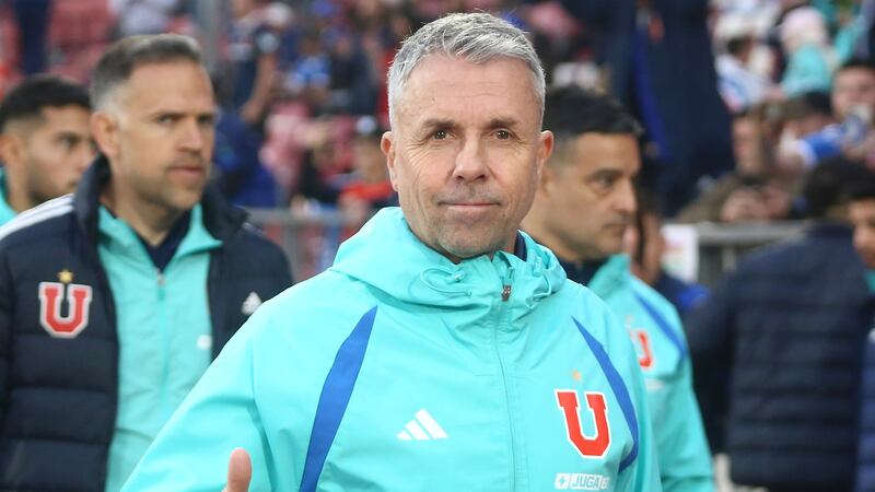 “Hay una cláusula”: Pablo Milad reconoce interés de la ANFP en el técnico Gustavo Álvarez para hacerse cargo de la selección chilena