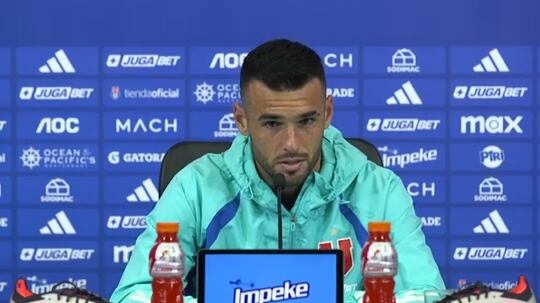 El defensor uruguayo del cuadro universitario reconoció que estarán pendientes del partido que Colo Colo jugará este miércoles ante Unión La Calera.