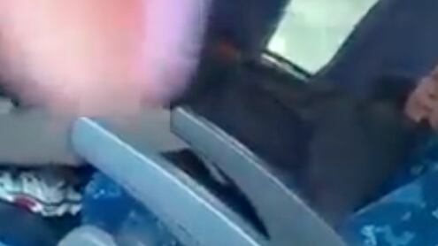Hombre se masturbó en el bus