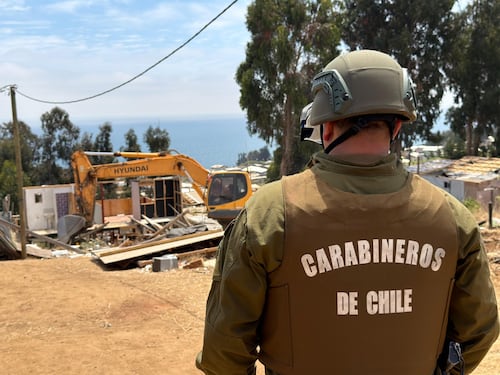 Detenido por disparar a carabineros en megatoma de San Antonio recibe pensión de gracia por estallido social