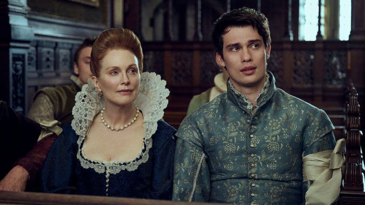 Escenas de la serie 'Mary & George'