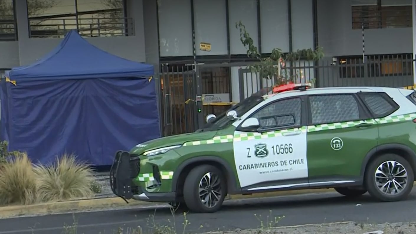 Muerte de mujer tras caer de edificio en La Florida. Imagen de CHV