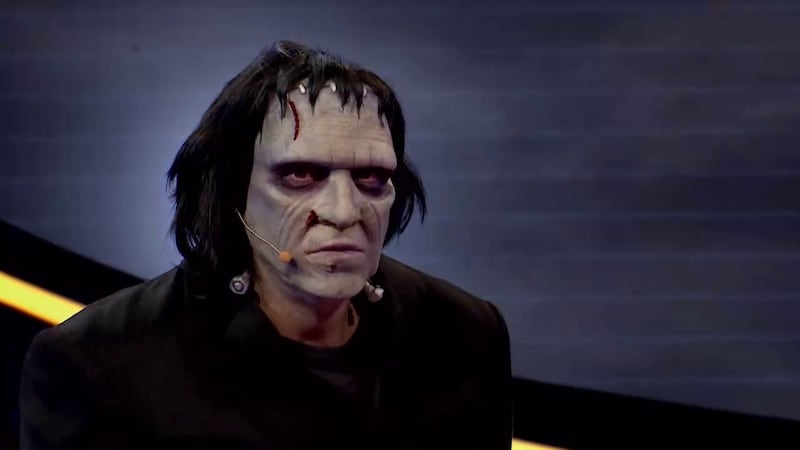 ¿Martín Cárcamo, eres tú? Animador lucirá completamente irreconocible disfrazado de Frankestein en especial de Halloween de “¡Qué dice Chile!"