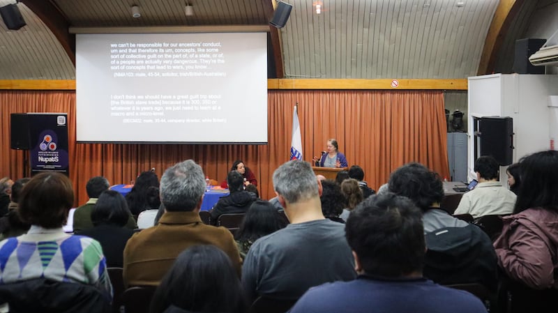 Referente mundial del patrimonio Laurajane Smith visitó Chile y abrió debate sobre los desafíos para Latinoamérica