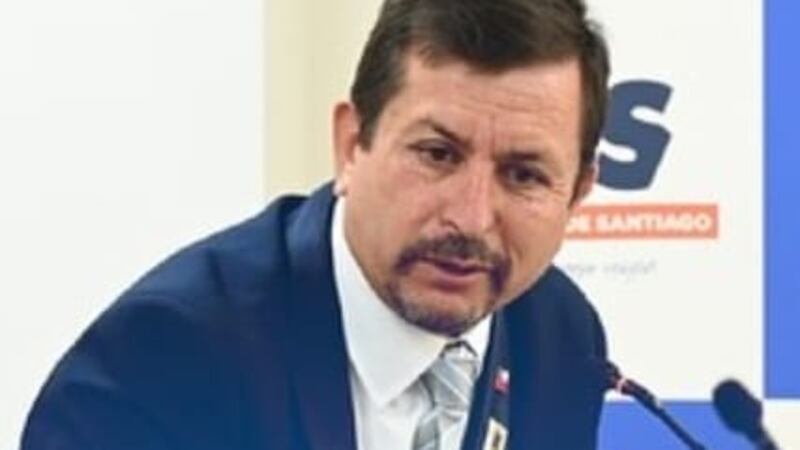 Alcalde de Macul niega vinculos con la garra blanca tras conocerse audio de campaña: “La idea es que me apoyen como candidato”