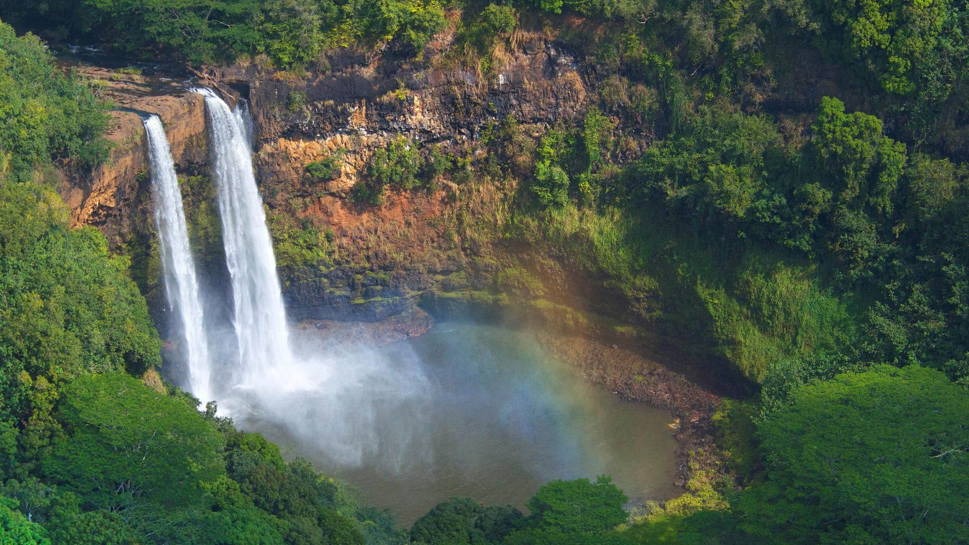 Chilena murió durante excursión a cascadas en Hawái