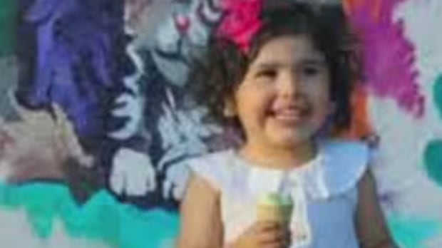 Niña muere tras caer de piso 11