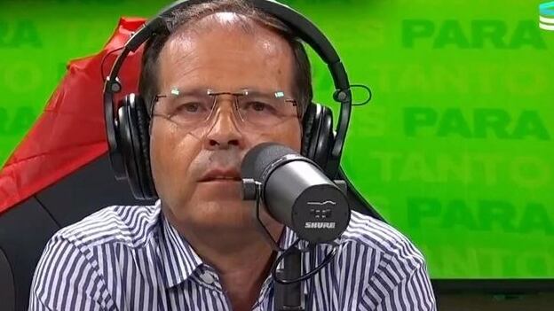 El relator de fútbol explicó porqué decidió hacer una nueva broma en su relato de un partido del torneo nacional en TNT Sports.