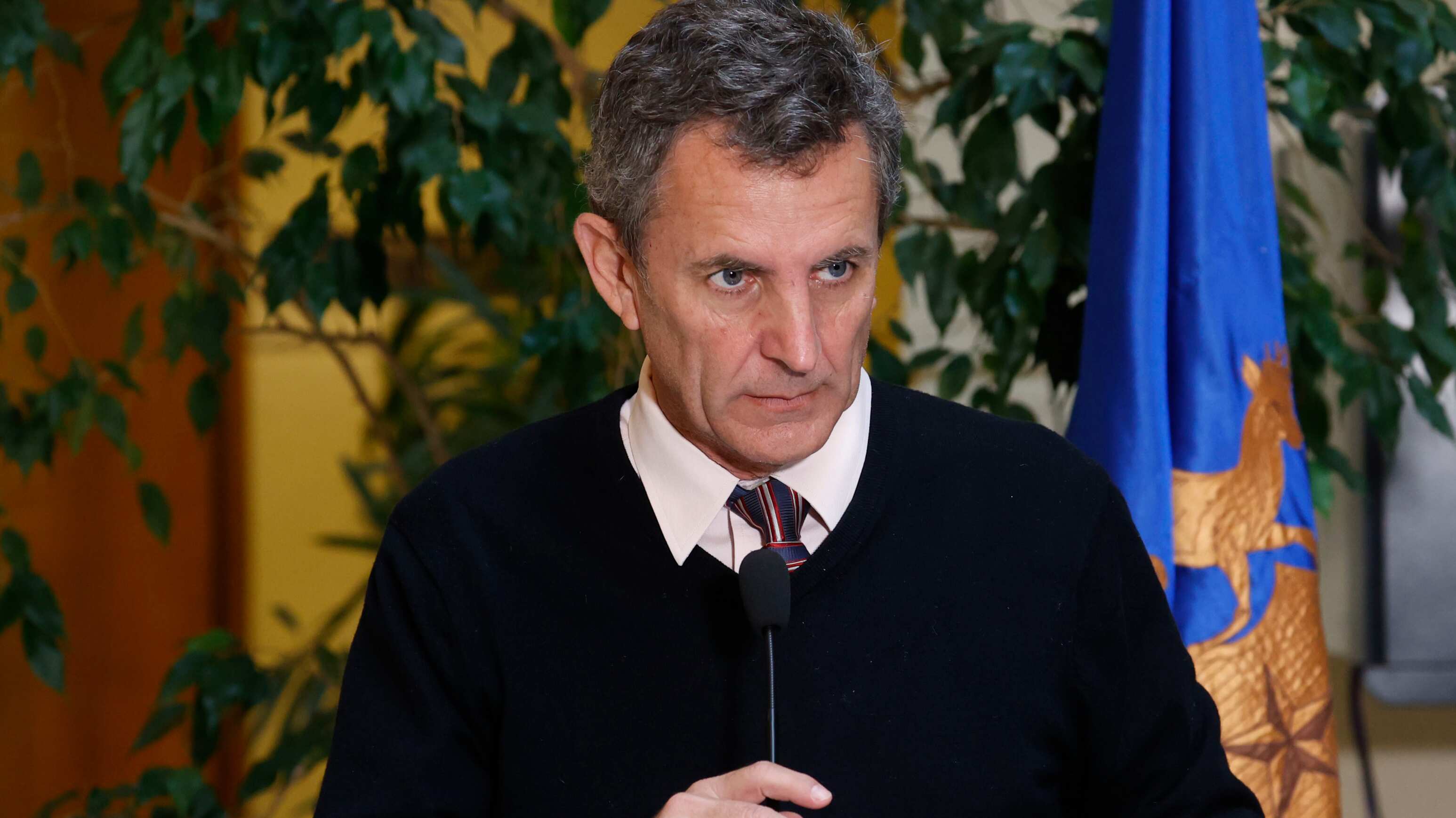 El diputado Gonzalo de la Carrera confirmó ser uno de los parlamentarios que deberá realizarse el test de drogas.