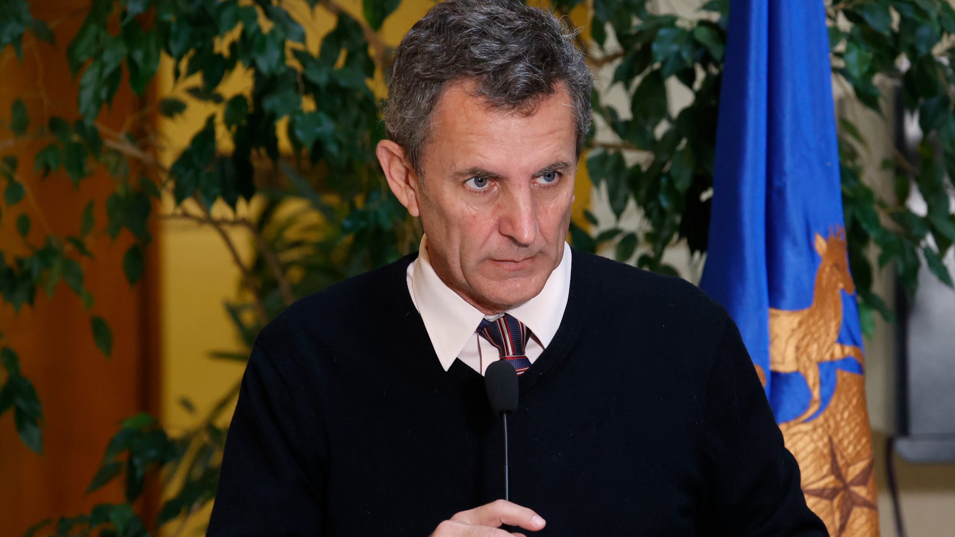 El diputado Gonzalo de la Carrera confirmó ser uno de los parlamentarios que deberá realizarse el test de drogas.