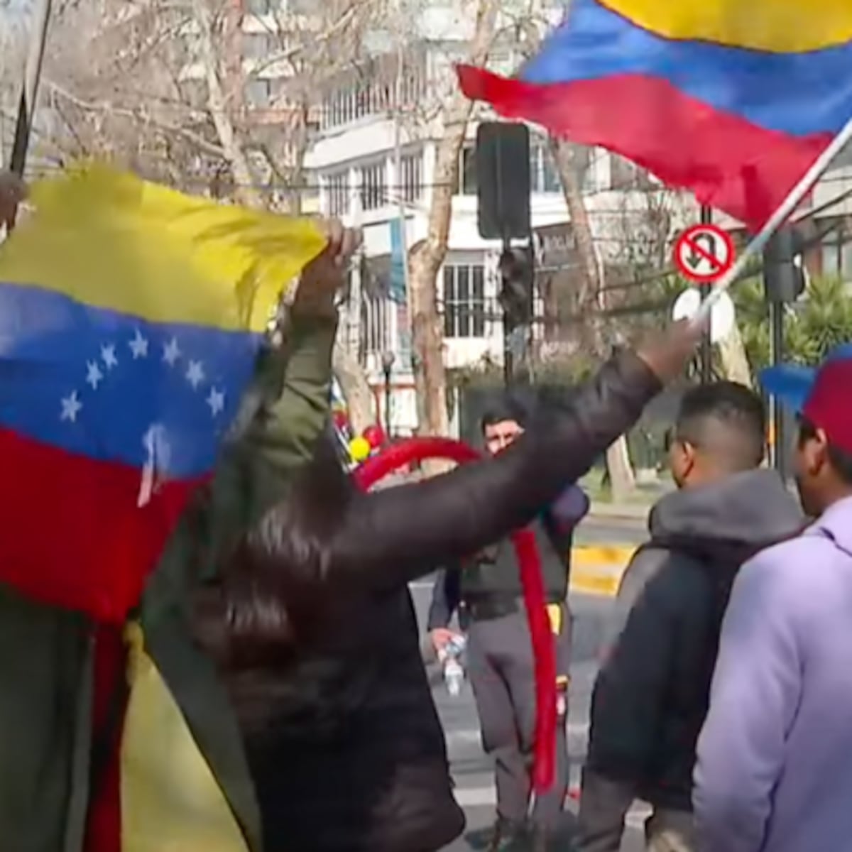 Venezolanos lideran extranjeros en padrón electoral para presidenciales Venezolanos lideran extranjeros en padrón electoral para presidenciales