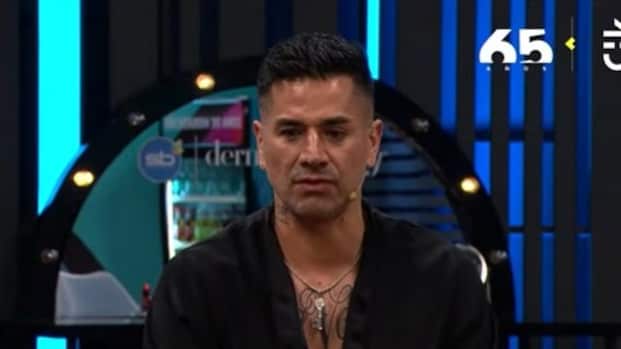 “Tengo todo al día, no debo un peso”: Kike Acuña arremetió contra la farándula tras ser llamado “papito corazón”