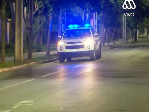 Testigo de femicidio en Las Condes revela que agresor le pidió cuidar a su hija de 3 años porque “mató a su esposa”