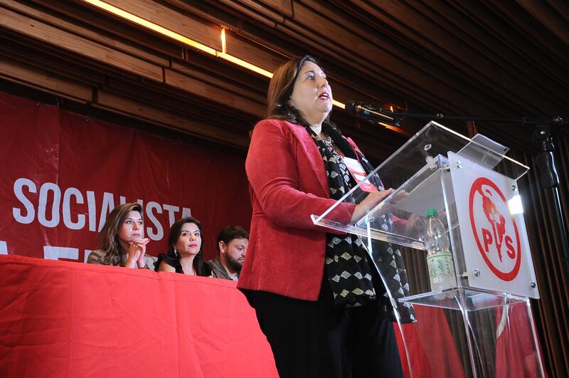 Primera sesión del nuevo Comité Central del Partido Socialista | 12 DE ABRIL DEL 2025 / SANTIAGO
La presidenta del Partido Socialista de Chile, la Senadora Paulina Vodanovic, durante asistencia a la primera sesión del nuevo Comité Central del Partido Socialista, en la cual se espera una definición en materia presidencial.
FOTO: VICTOR HUENANTE / AGENCIAUNO