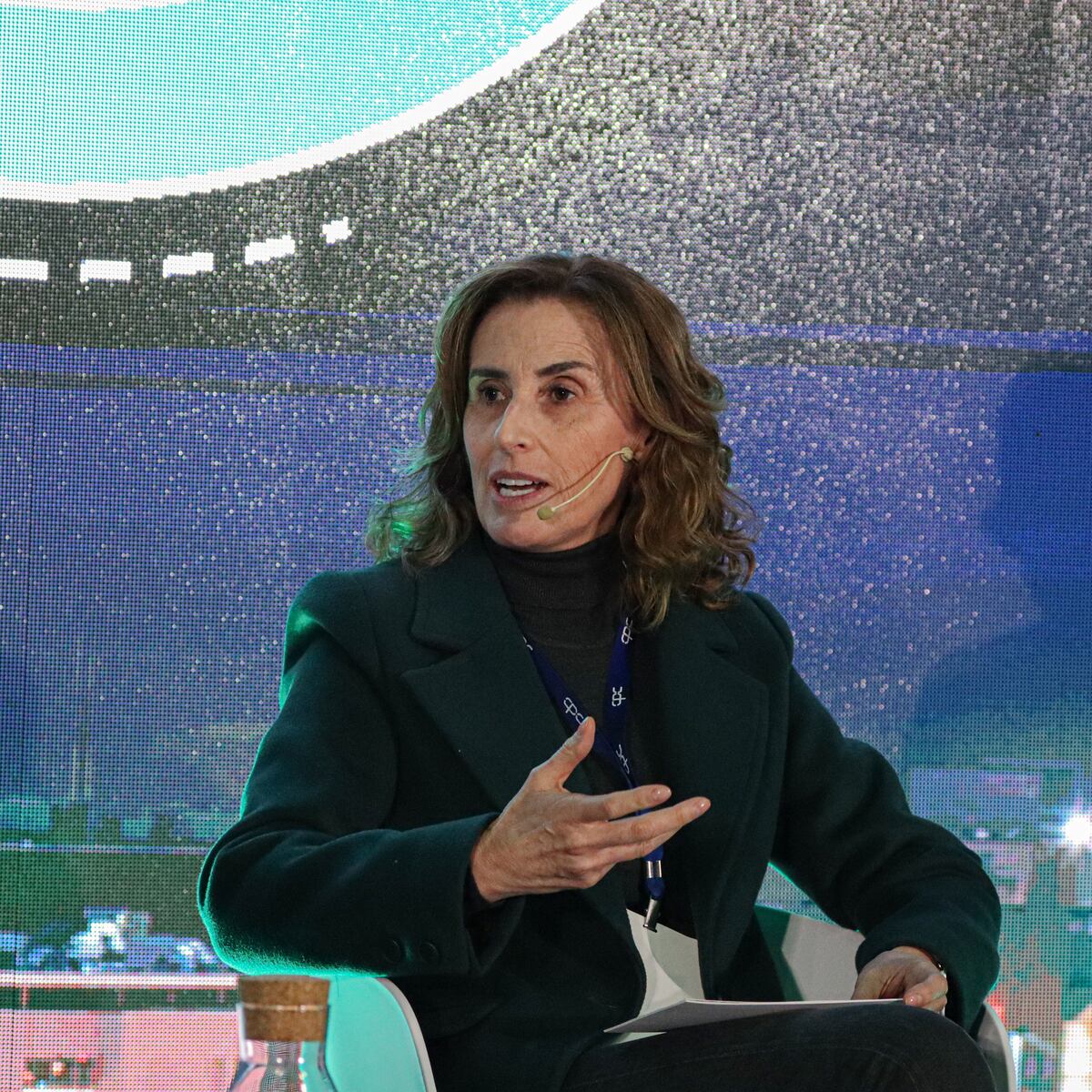 Polémica por millonario sueldo de Marcela Cubillos en la USS Polémica por millonario sueldo de Marcela Cubillos en la USS