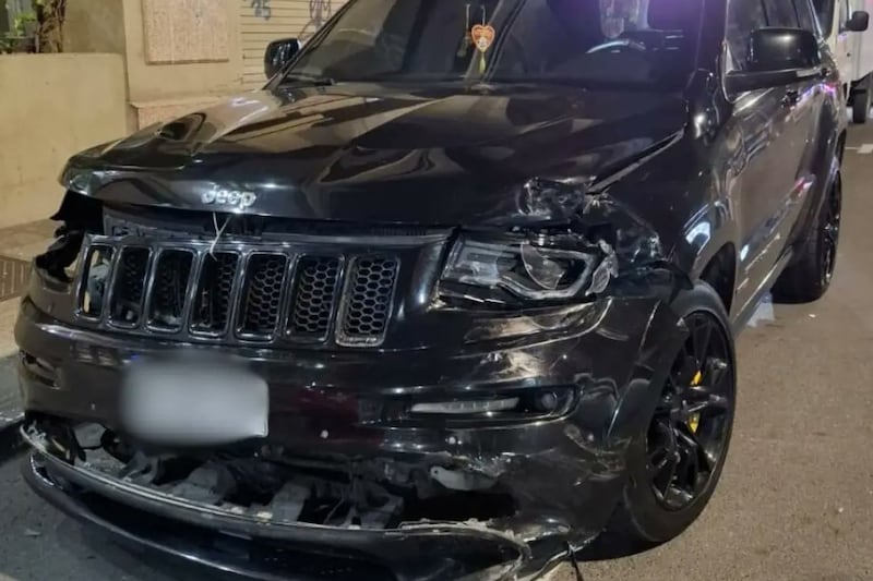 El jugador recuperó su automóvil chocado.